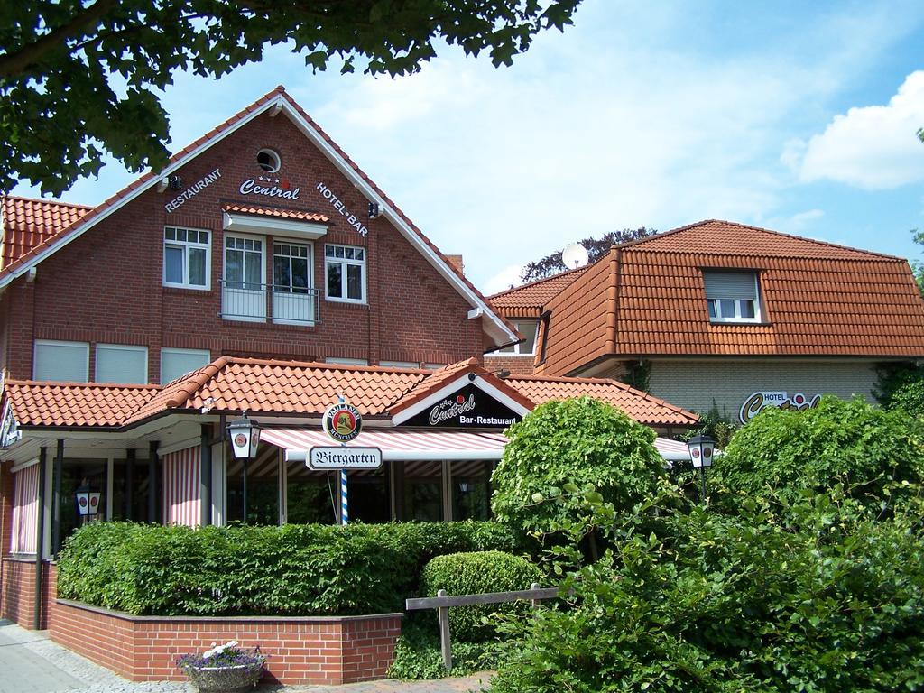 Hotel Central Цивен Екстериор снимка