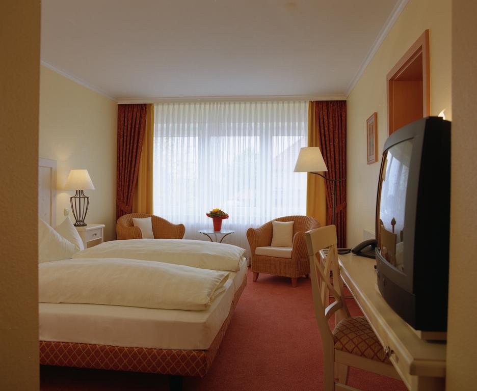 Hotel Central Цивен Екстериор снимка